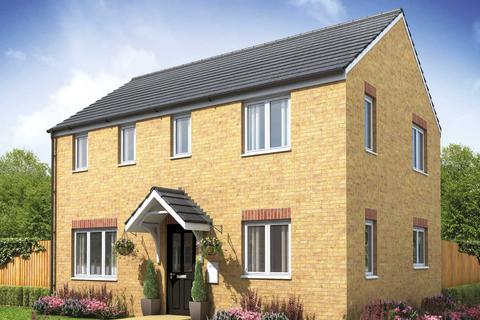 3 bedroom semi-detached house for sale - Plot 165, The Clayton Corner at Persimmon at White Rose Park, Drayton High Road NR6