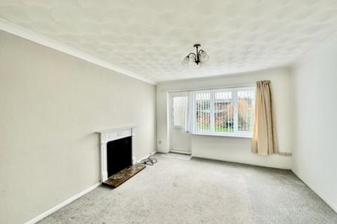 2 bedroom semi-detached house for sale, Carpenter Close, Hythe