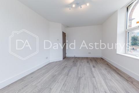 2 bedroom apartment to rent, Turnpike Lane, Crouch End, London