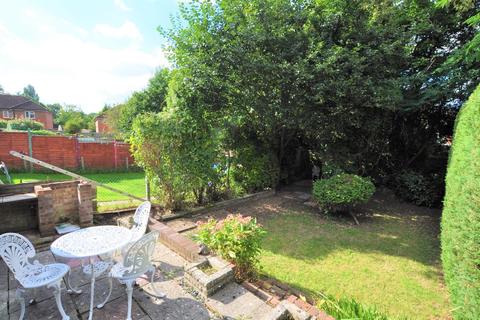 32 Homestall, Guildford, GU2 8JT