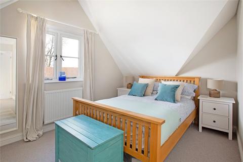 1, Mercer Cottages Hook Road, North Warnborough, Hook, RG29 1ER