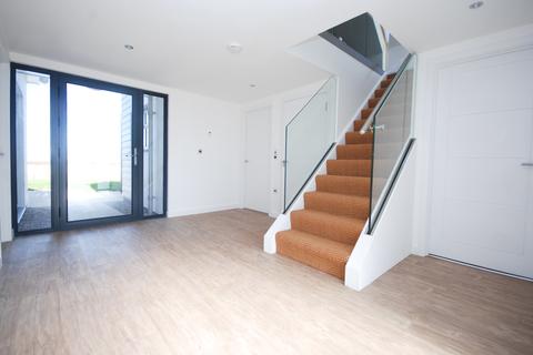 18 Greenway Drive, Westward Ho!, Bideford, EX39 1FG