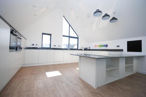 18 Greenway Drive, Westward Ho!, Bideford, EX39 1FG