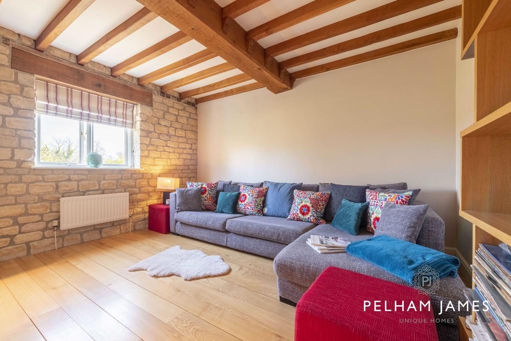 Fifth Bedroom / Snug