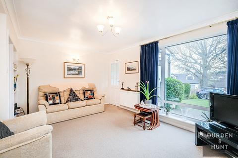 Kemsing Bournebridge Lane, Stapleford Abbotts, Romford, RM4 1LT