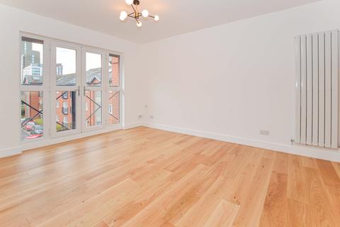 2 bedroom apartment for sale - 2 Wharf Close, City Centre, Manchester, M1