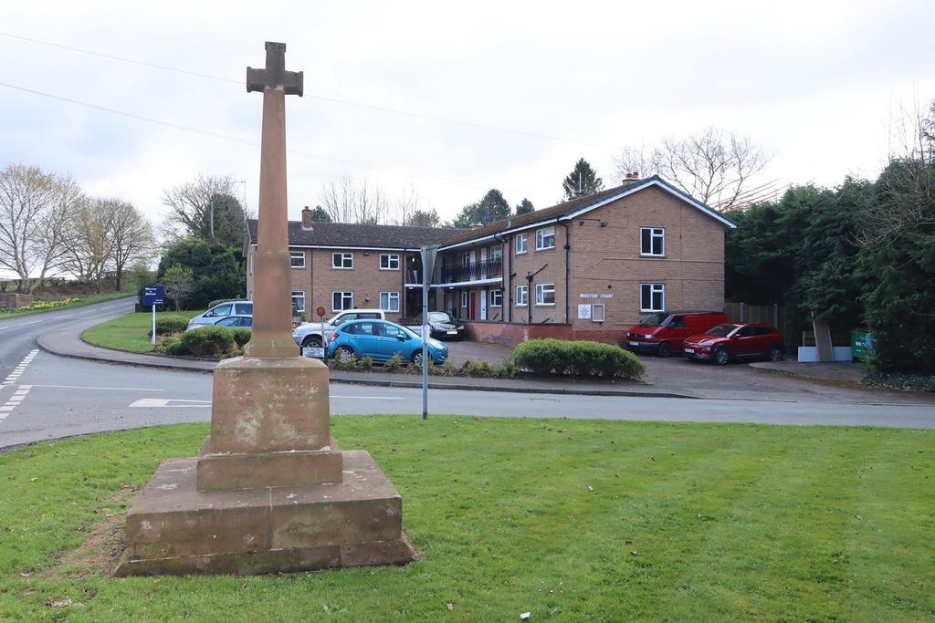 Stakenbridge Lane, Churchill... 2 bed ground floor flat £850 pcm (£
