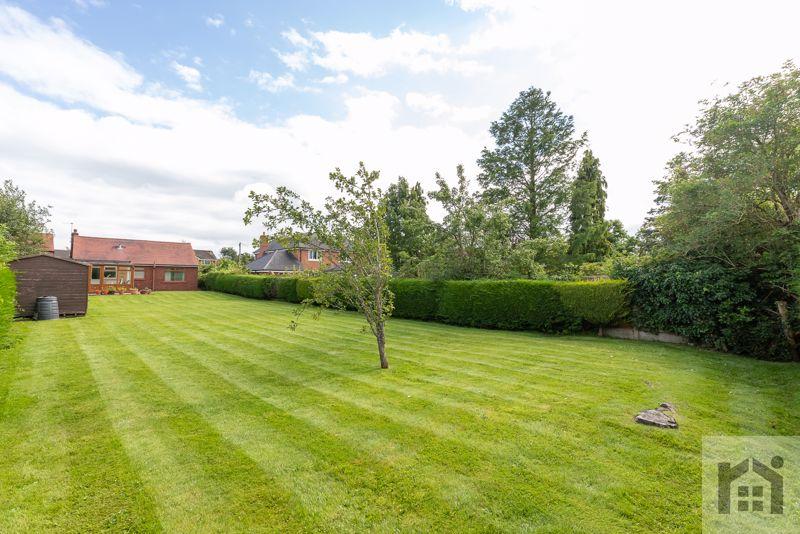 Doctors Lane, Eccleston, PR7 5QZ 2 bed detached bungalow £325,000
