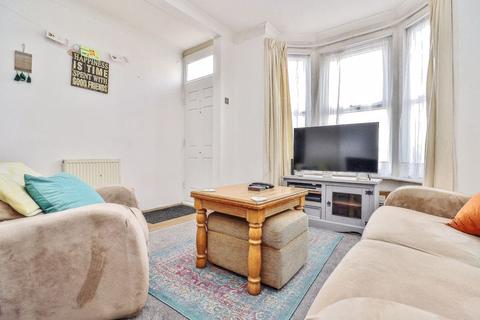 2 bedroom terraced house for sale - Glasgow Road, Southsea