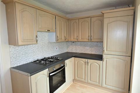 2 bedroom house to rent - Eaglesfield Drive, Bradford, BD6
