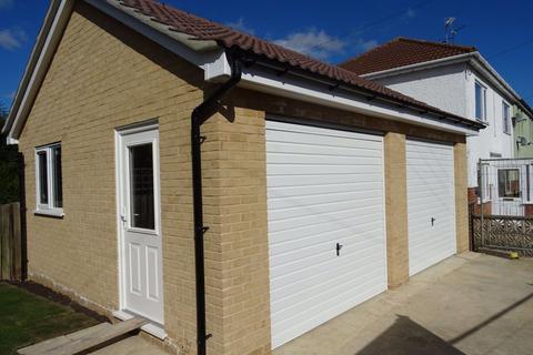 1 bedroom garage to rent - Garage - Lincoln Road, Walton, Peterborough,
