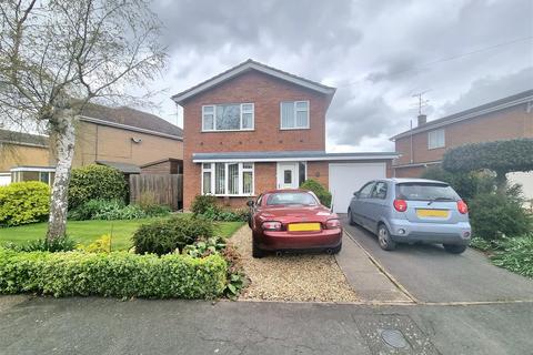 3 bedroom detached house for sale - Tatwin Drive, Crowland