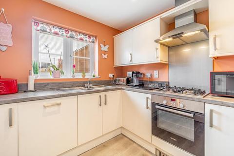 3 bedroom semi-detached house for sale - Walpole Close, Pinchbeck