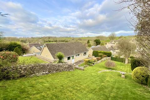 3 bedroom bungalow for sale - Hillview, Cirencester