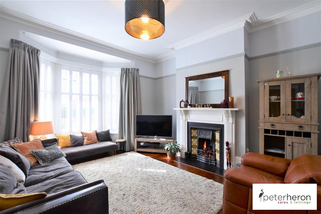 Sea View Gardens, Roker, Sunderland 3 bed terraced house £325,000