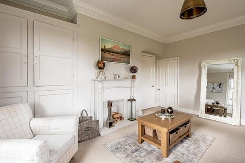 2, Station Cottages Barton Hill, Whitwell, York, YO60 7JZ