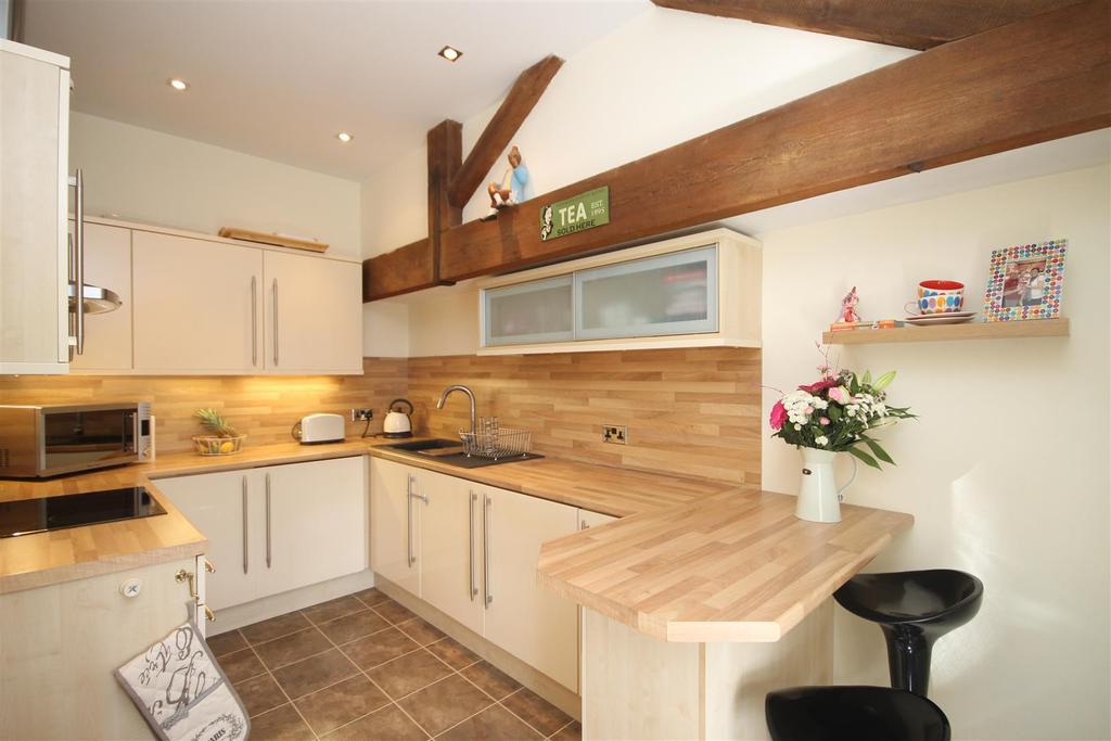 69 The Granary Kitchend.JPG