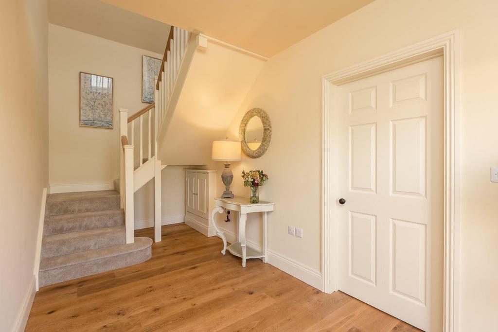 14 Blacksmiths Cottage Hallway-1.jpg