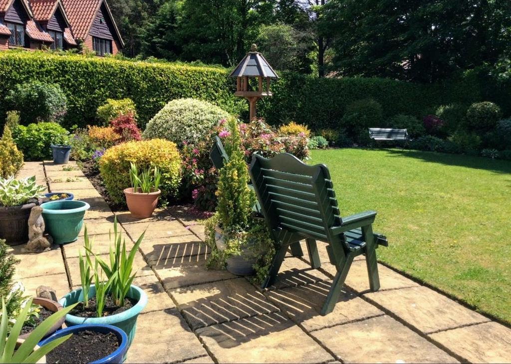 Garden rear3.jpg