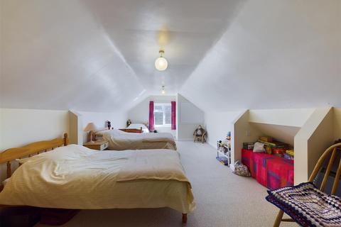 68 Abbots Garth, Seamer, Scarborough, YO12 4QN