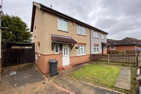 3 bedroom house for sale - Helmsley Road, Leicester