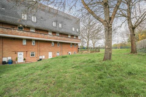 46 Mercers, Harlow, CM19 5PN