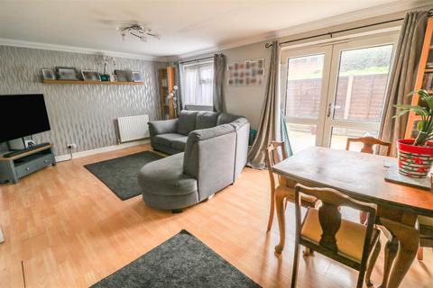 46 Mercers, Harlow, CM19 5PN