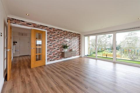 Flat 6, Harrow Court Vesey Close, Sutton Coldfield, B74 4QN