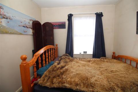 2 bedroom maisonette for sale - North Street, Stanground, Peterborough