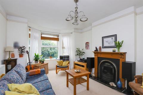 3 bedroom semi-detached house for sale - Chandos Street, Netherfield, Nottinghamshire, NG4 2LP