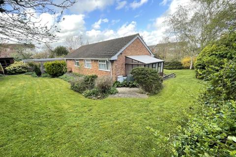 3 bedroom detached bungalow for sale - Painswick Road, Gloucester
