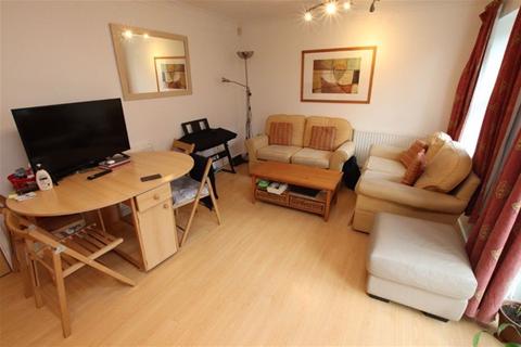 2 bedroom flat to rent - Compass House, South Street, Reading