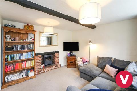 4 Birmingham Road, Alcester, B49 5ES