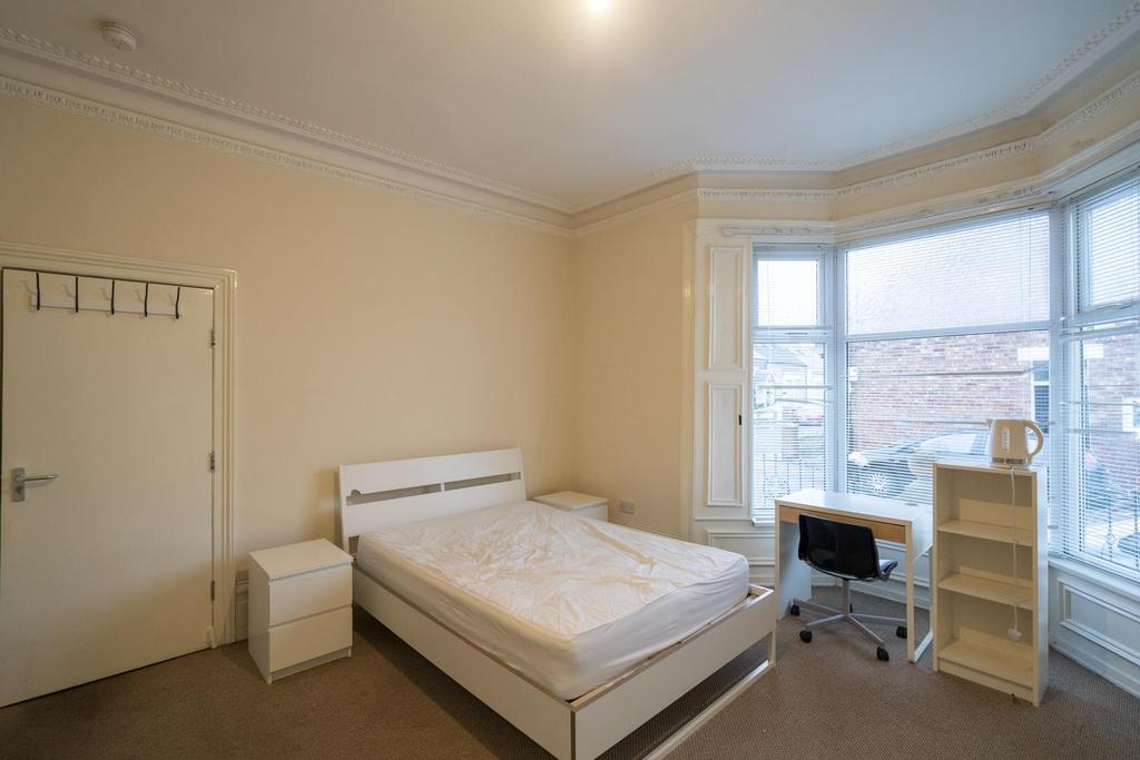 General Graham Street, Sunderland 1 bed in a house share £435 pcm (£
