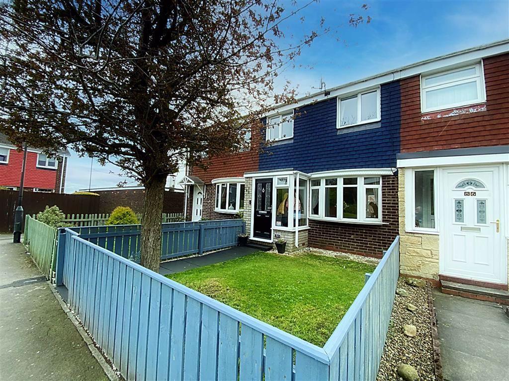 Sunholme Drive, Hadrian Lodge... 3 bed terraced house £149,950