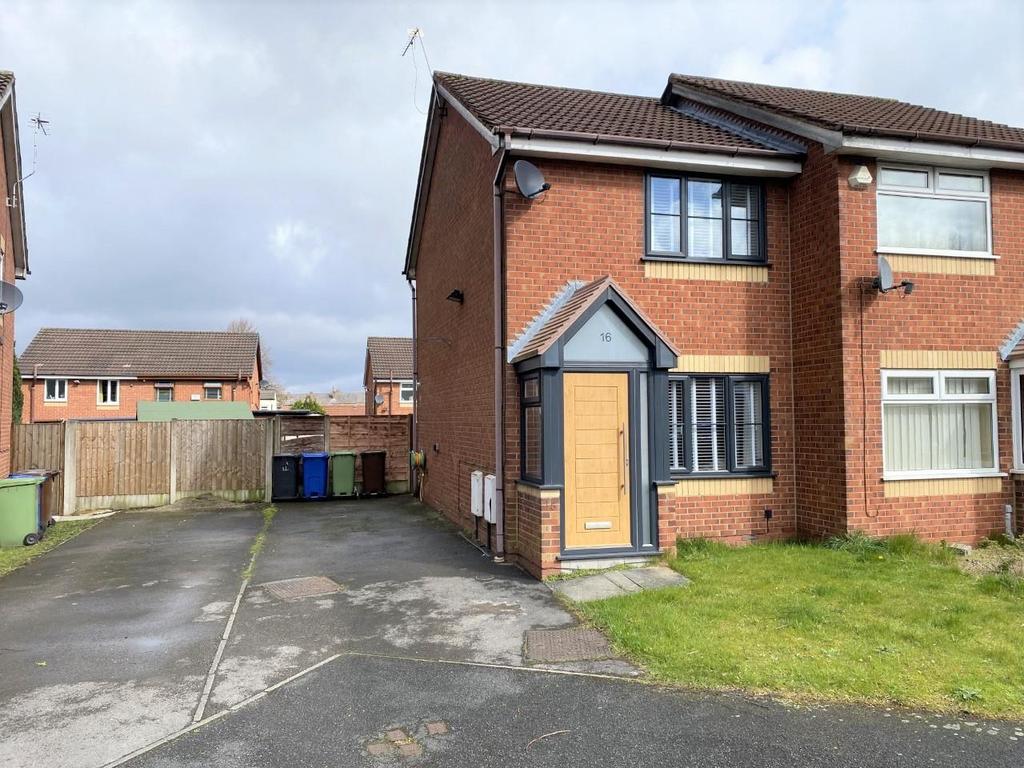 Caleb Close, Tyldesley, Manchester 2 bed semidetached house £775 pcm