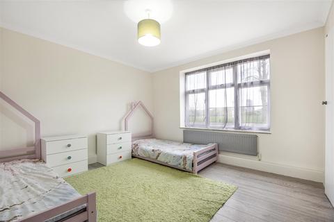 2 bedroom flat for sale - Gosbrook Road, Caversham, Reading