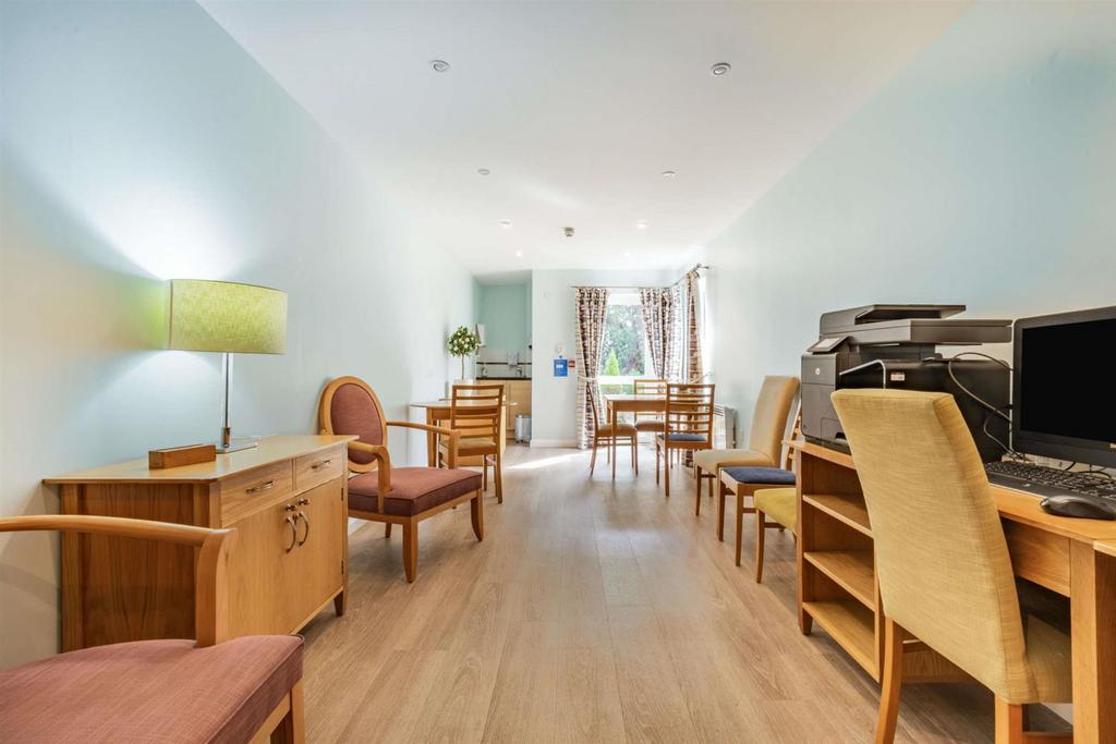 8499132-interior16-800.jpg