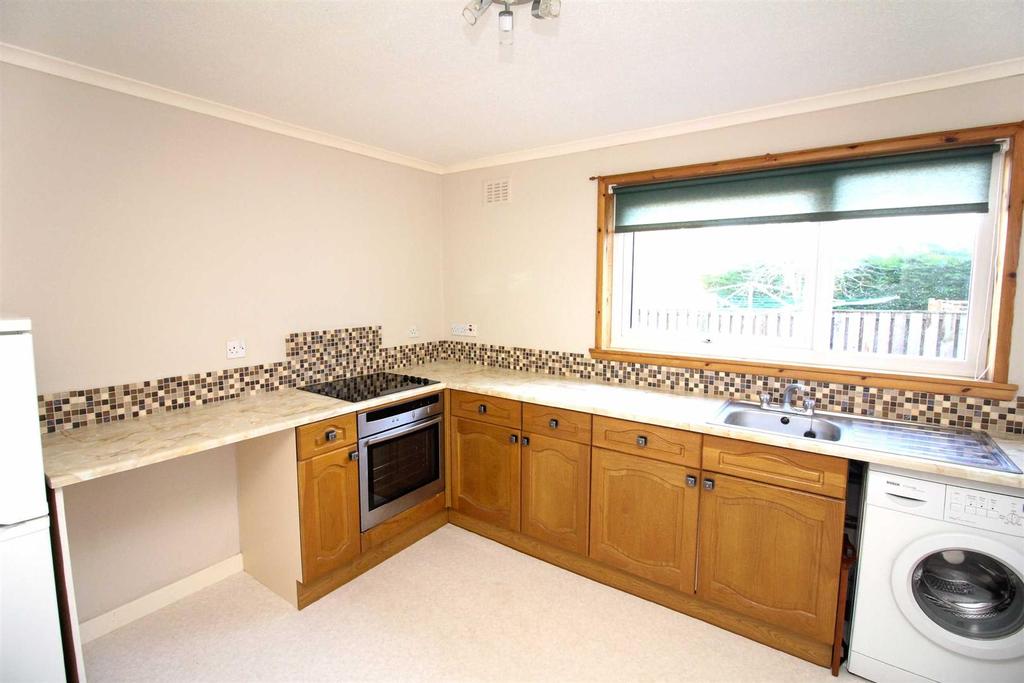 Bothwell Court, Hawick 2 bed flat £450 pcm (£104 pw)