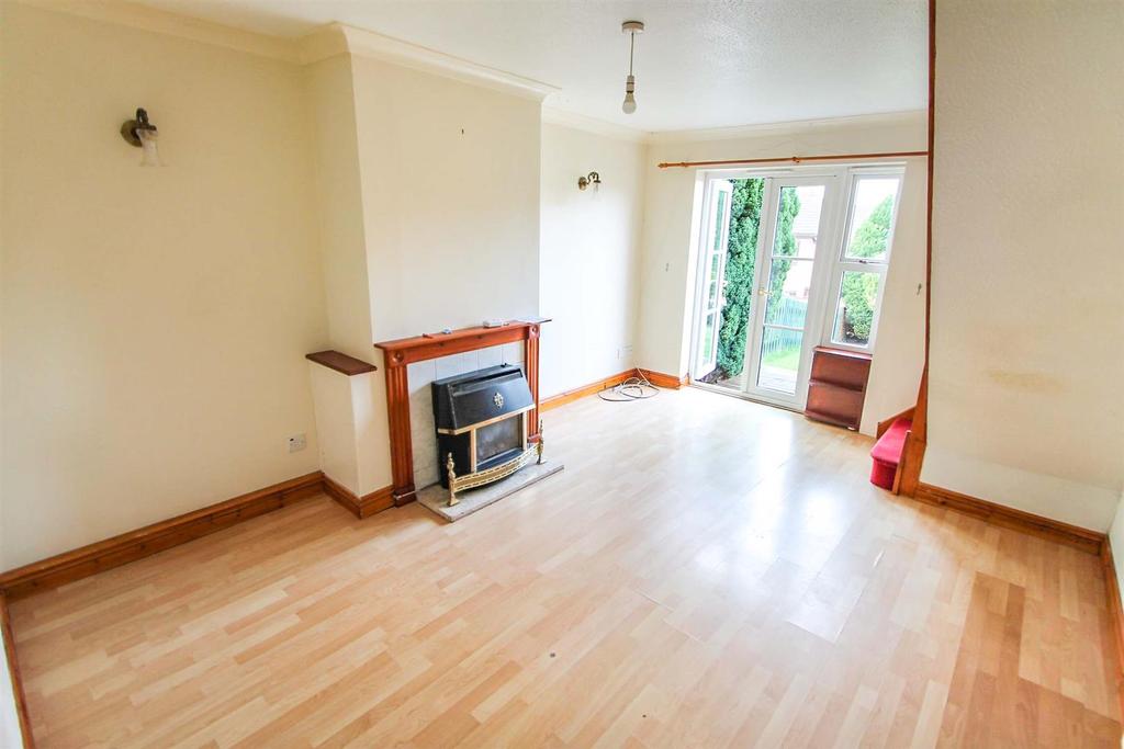 Honey Meadow, Ludlow 2 bed terraced house £175,000