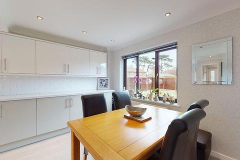 5 Amos Close, Herne Bay, CT6 6UH