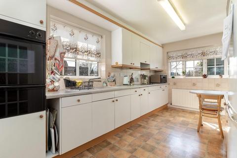 4 Beech Close, Farnham, Knaresborough, HG5 9JJ