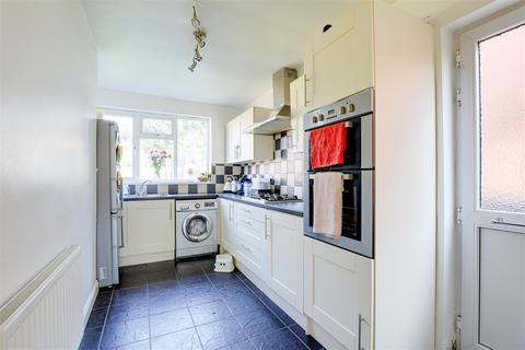 3 bedroom detached house for sale - Seaford Avenue, Wollaton, Nottinghamshire, NG8 1LA