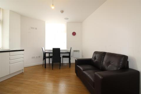 2 bedroom apartment to rent - 130 Sunbridge Road, Bradford