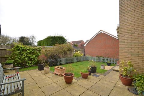 1a Hazel Close, Shefford, SG17 5YE