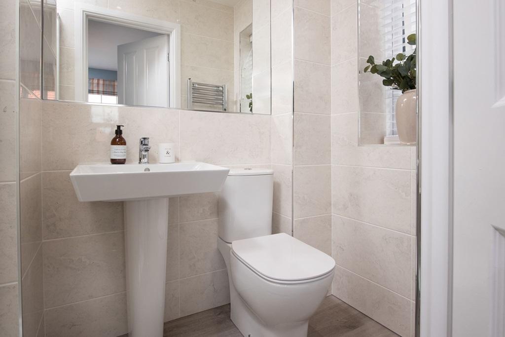 Winstone en suite 2