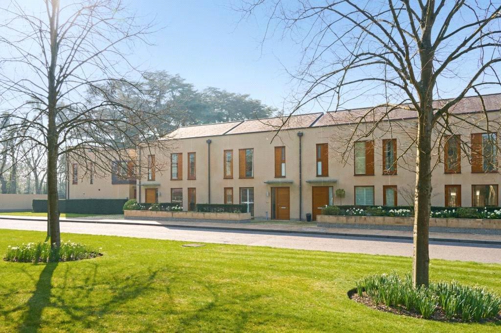 Cliveden Gages, Taplow, Maidenhead, Berkshire, SL6 3 bed terraced house for sale £665,000