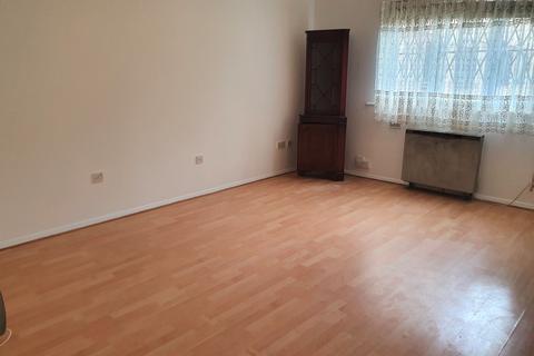 2 bedroom flat to rent, Chamomile Court , Walthamstow, E17