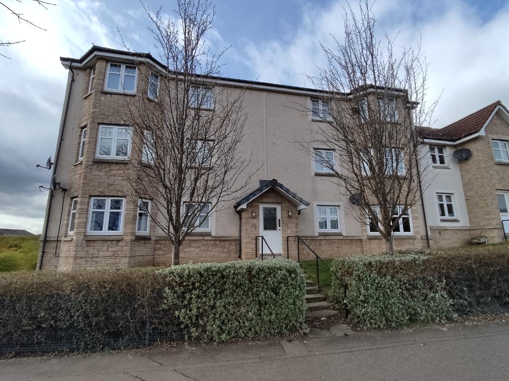 Peasehill Road, Rosyth, Fife, KY11 2 bed flat £650 pcm (£150 pw)