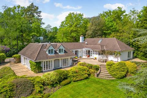 4 bedroom detached house for sale, Wentworth Estate